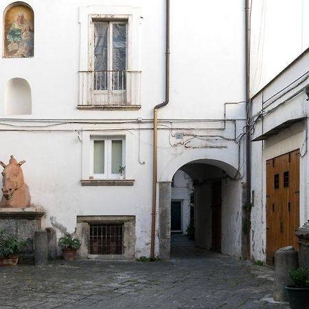 Suite & Luxury Rooms Palazzo Diomede Carafa Napoli Ngoại thất bức ảnh