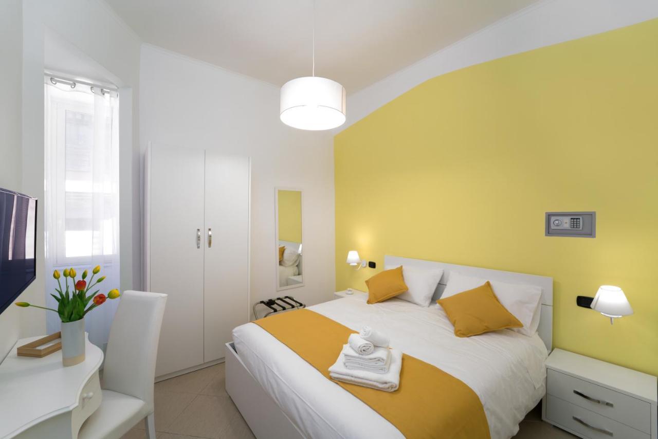 Suite & Luxury Rooms Palazzo Diomede Carafa Napoli Ngoại thất bức ảnh