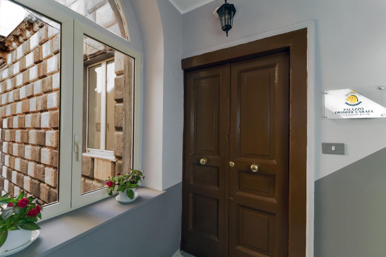 Suite & Luxury Rooms Palazzo Diomede Carafa Napoli Ngoại thất bức ảnh