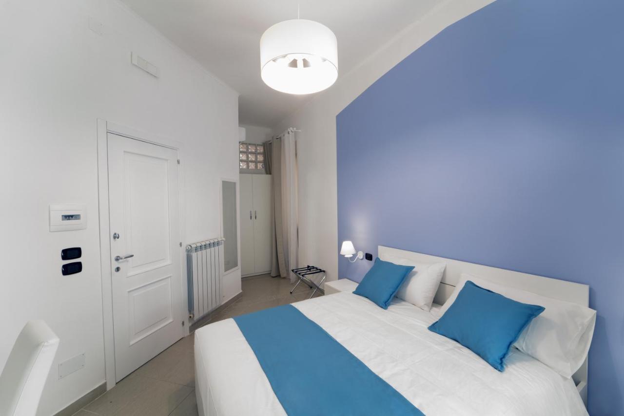 Suite & Luxury Rooms Palazzo Diomede Carafa Napoli Ngoại thất bức ảnh