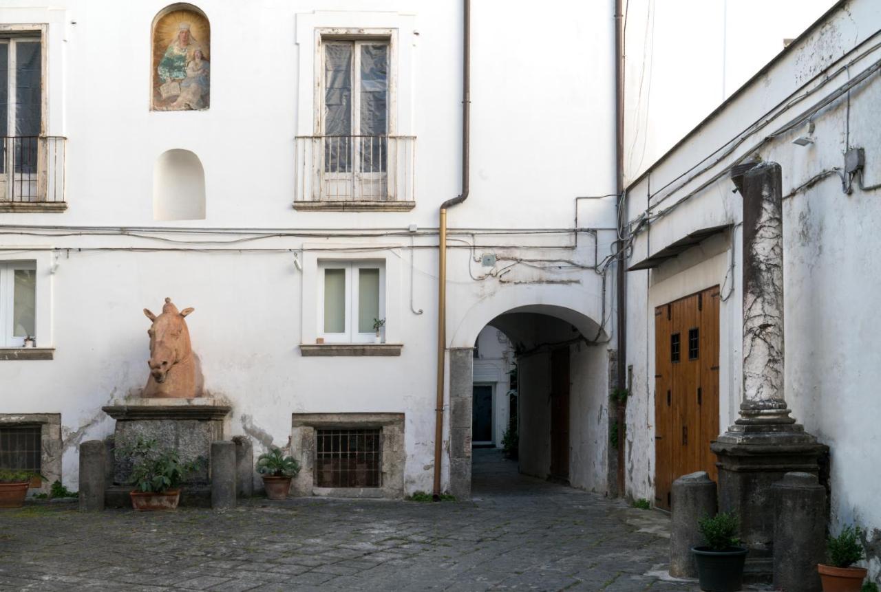 Suite & Luxury Rooms Palazzo Diomede Carafa Napoli Ngoại thất bức ảnh